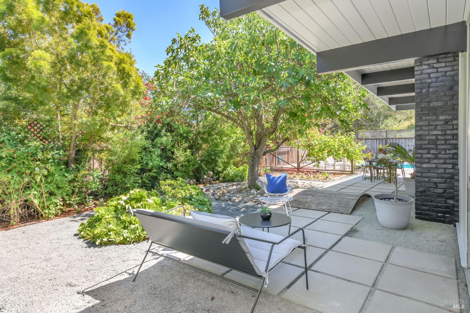 27 Sao Augustine Way