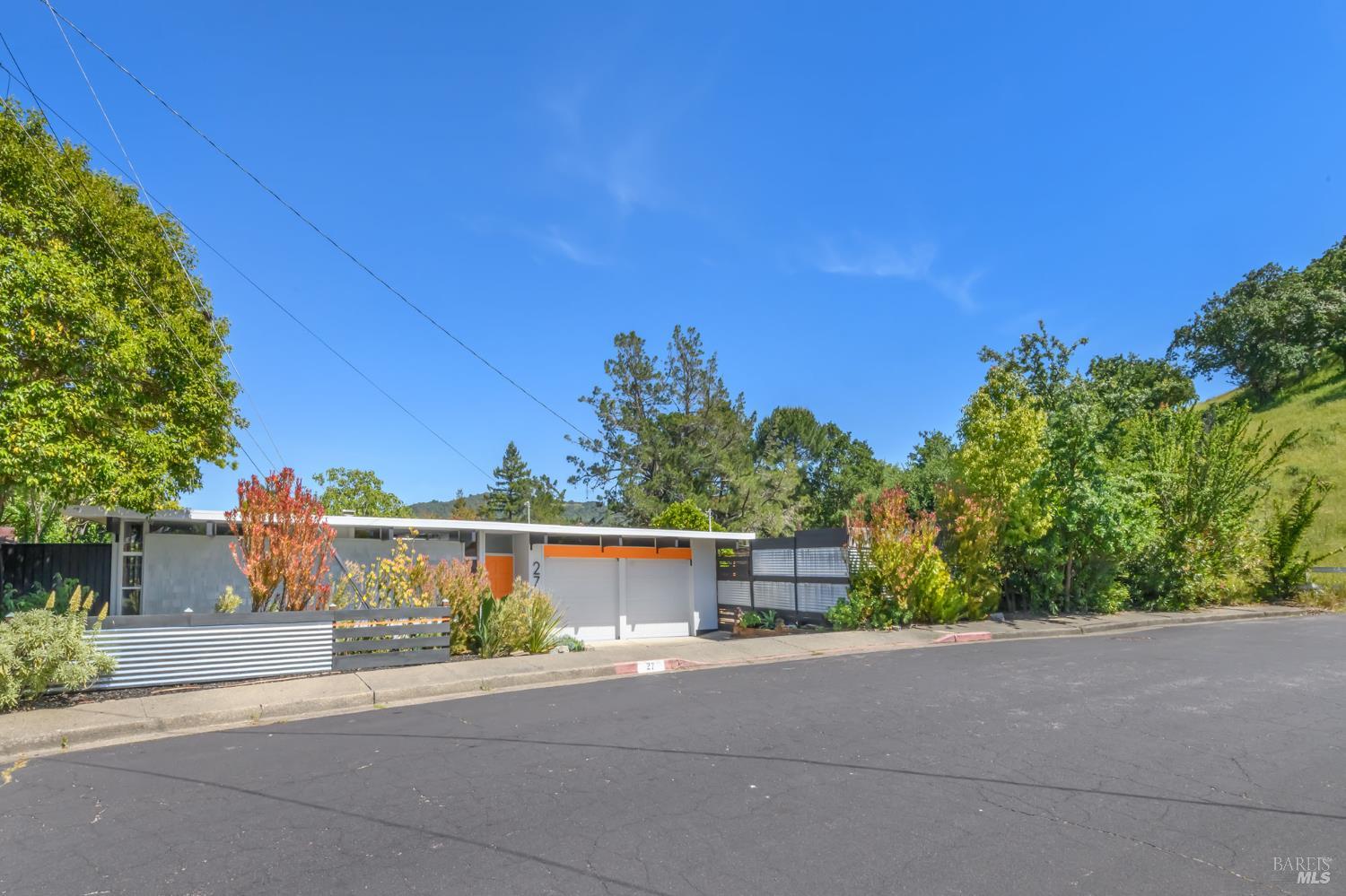 27 Sao Augustine Way