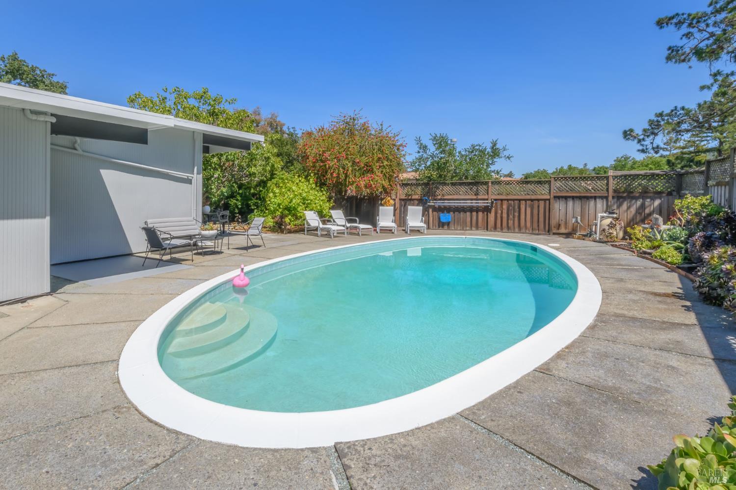 27 Sao Augustine Way