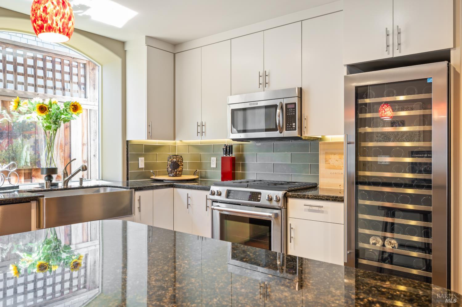 1903 Colombard Way