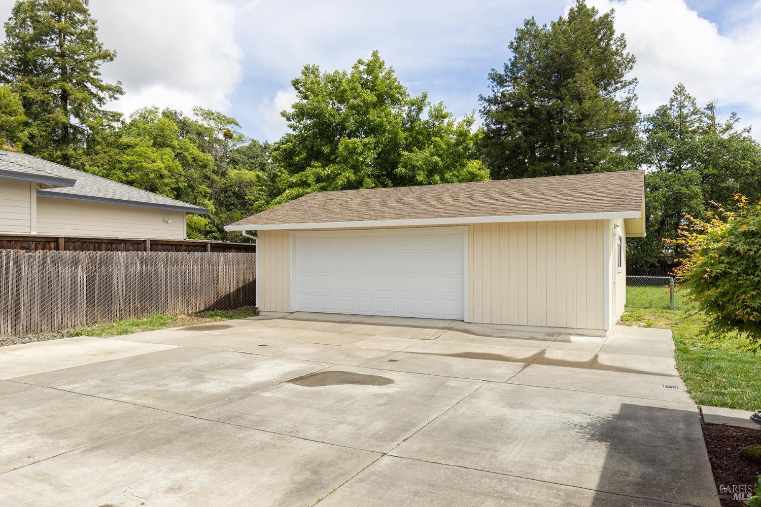 1522 Lupine Drive