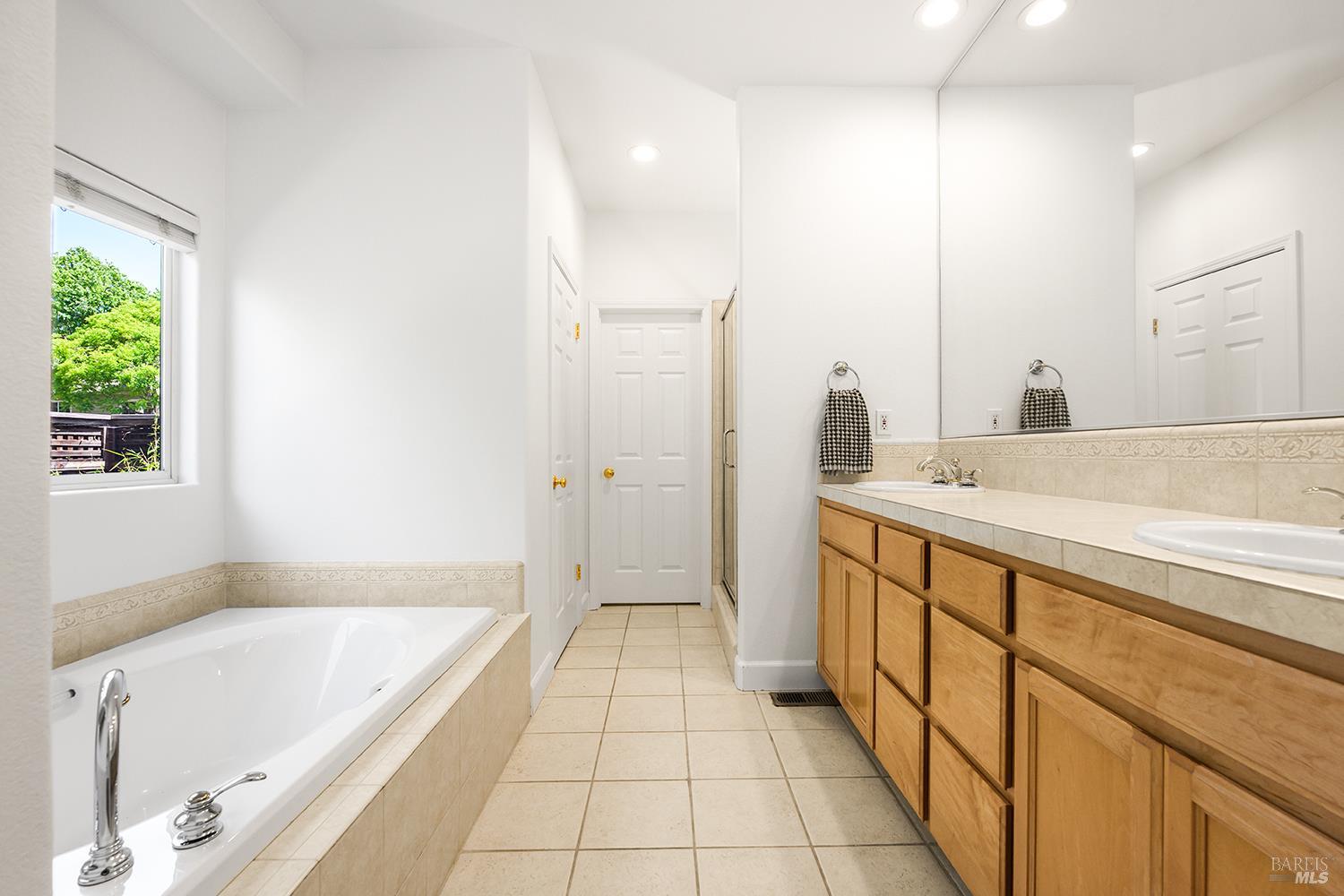 997 Lupine Court