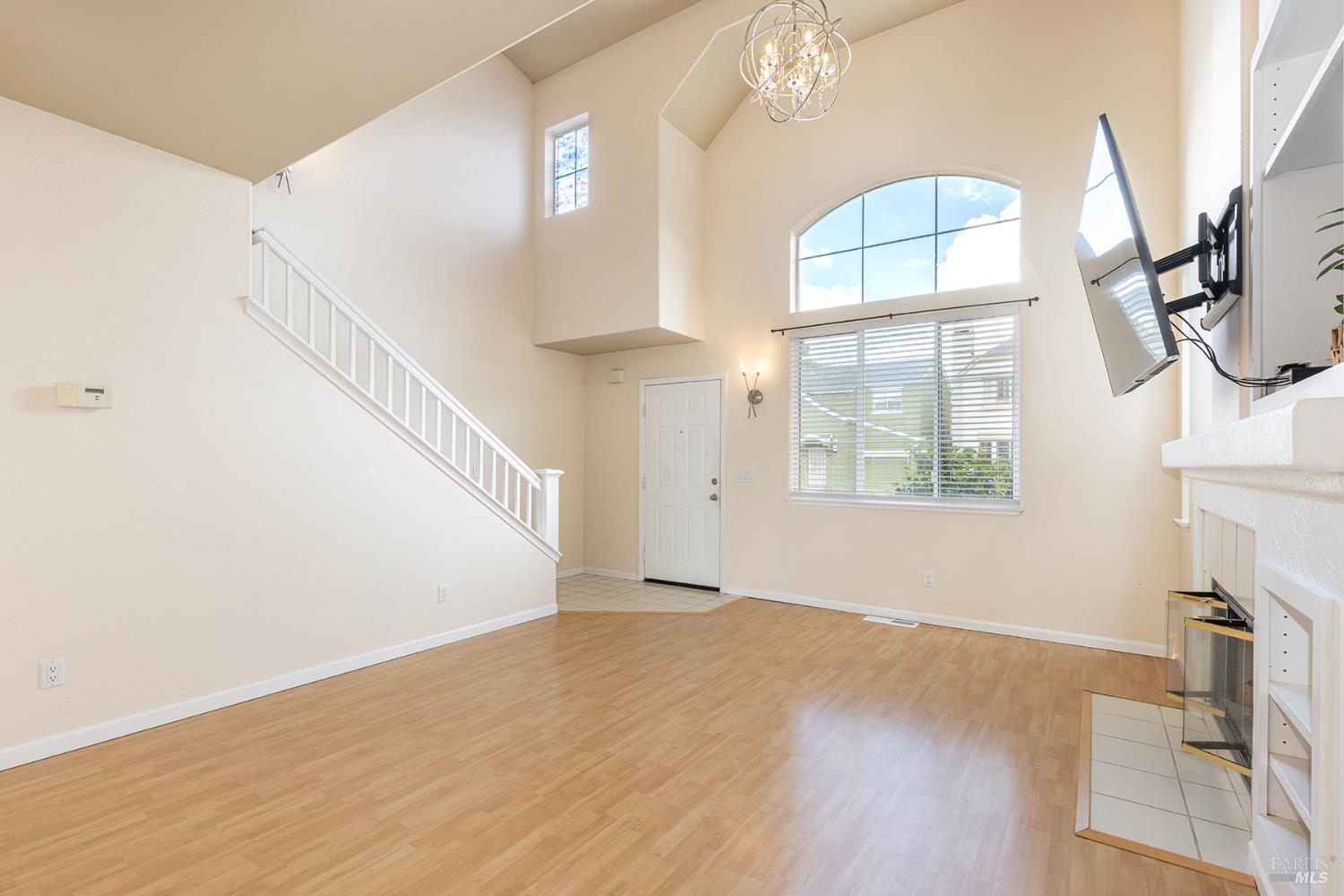 2414 Bramble Way
