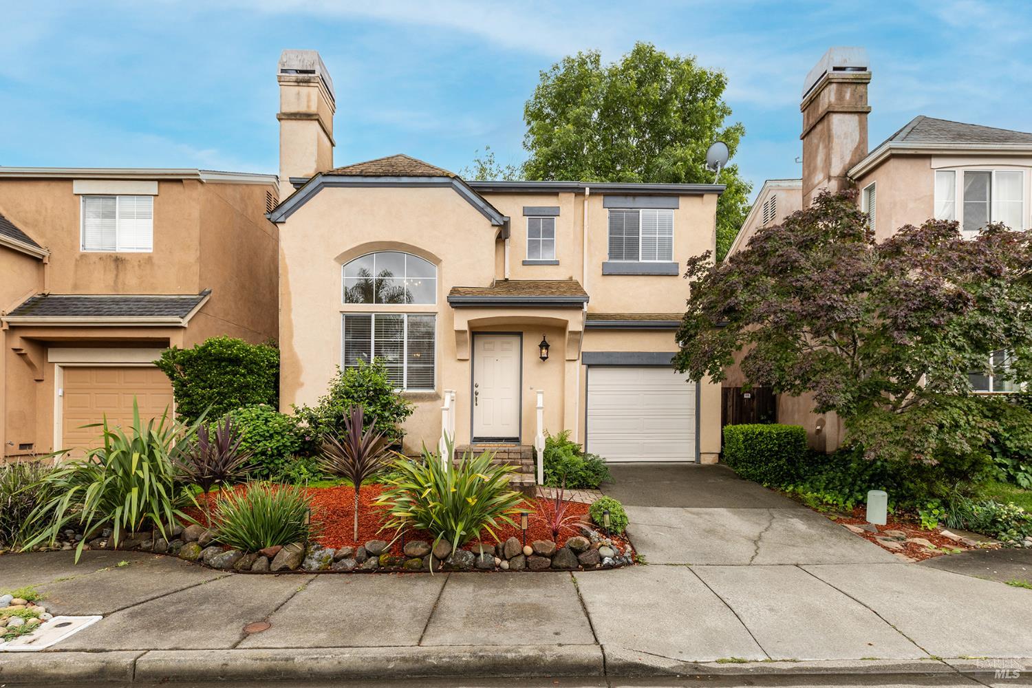 2414 Bramble Way