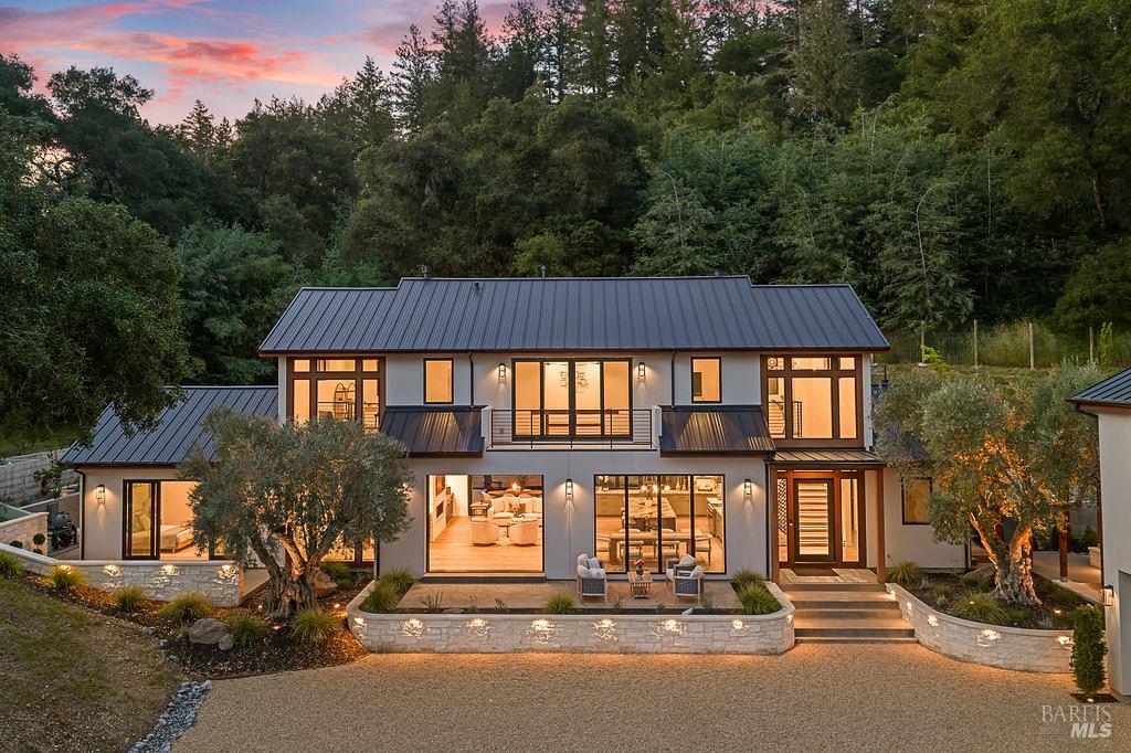 1099 Dry Creek Road