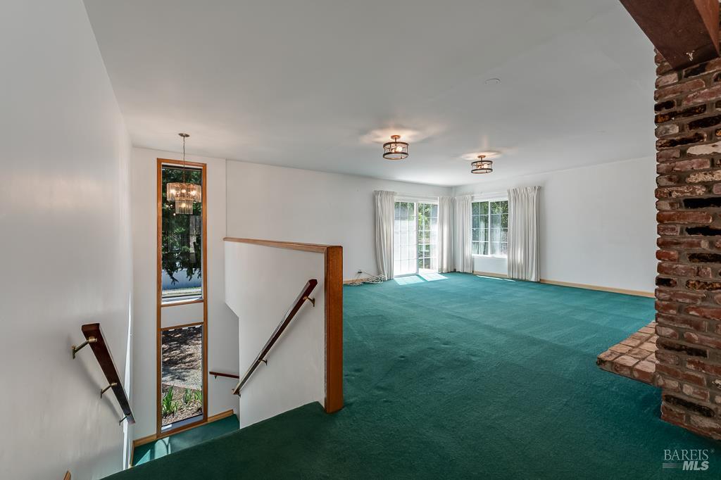 355 Butterfield Road