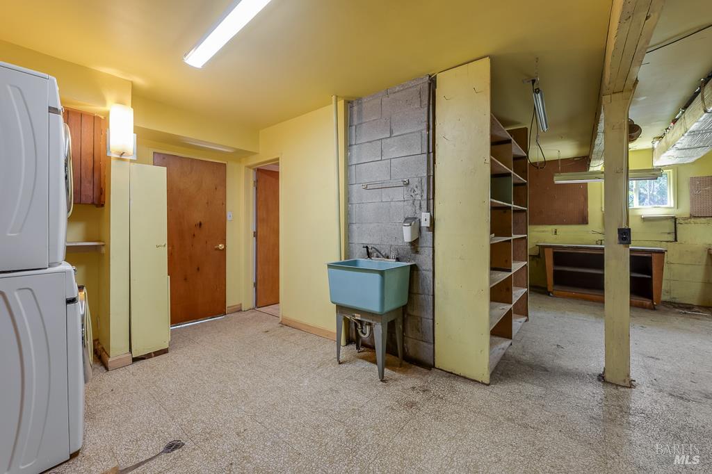 355 Butterfield Road