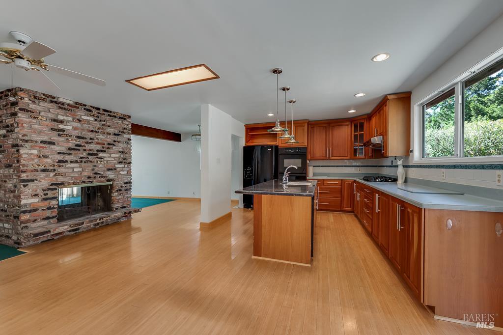 355 Butterfield Road