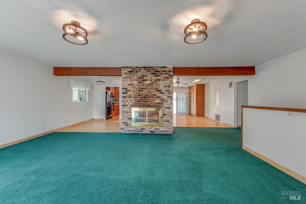 355 Butterfield Road