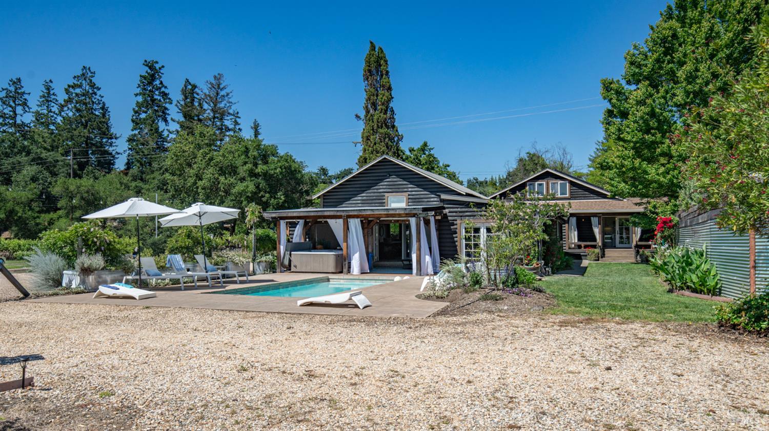620 Dry Creek Road