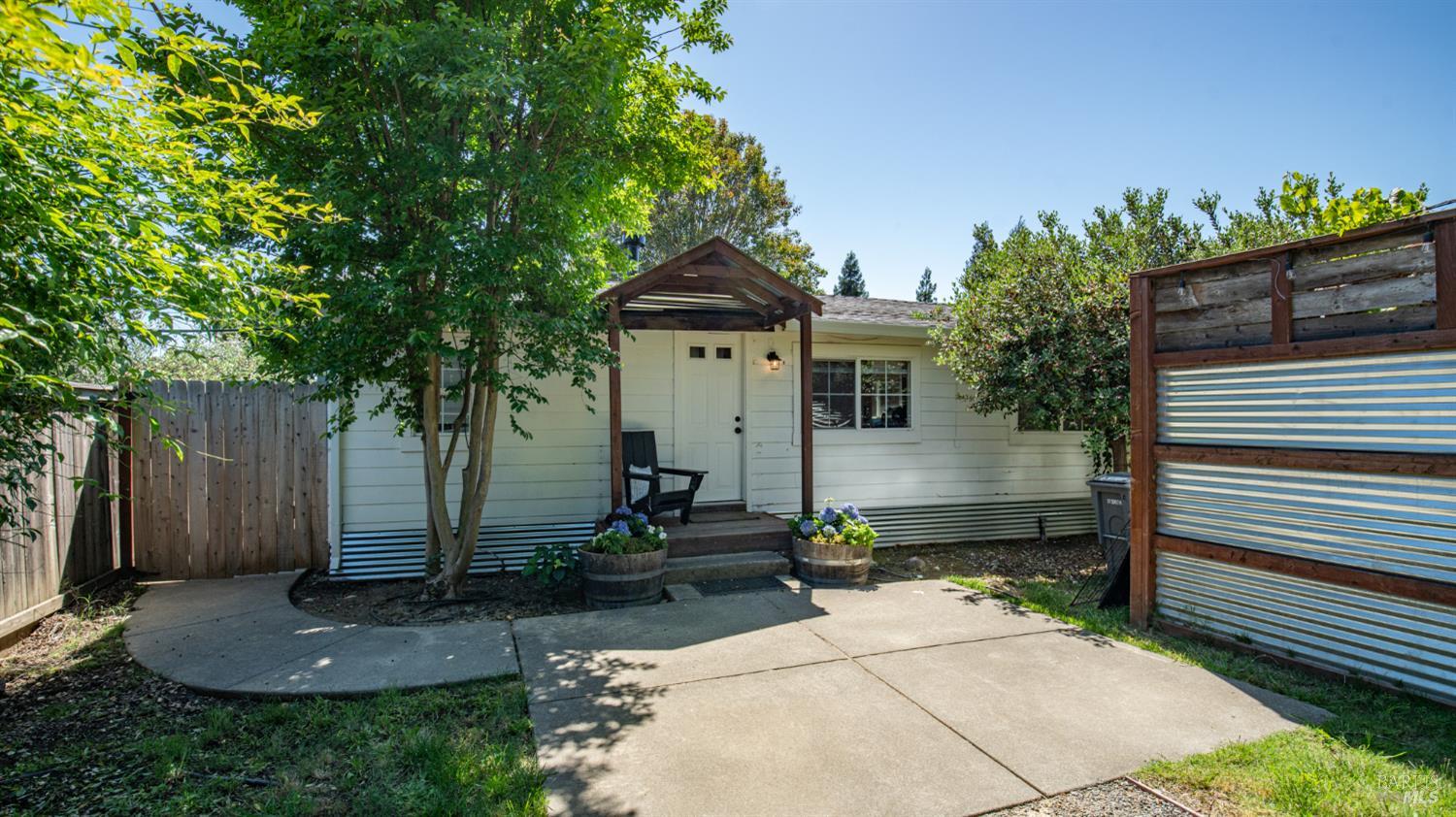 620 Dry Creek Road
