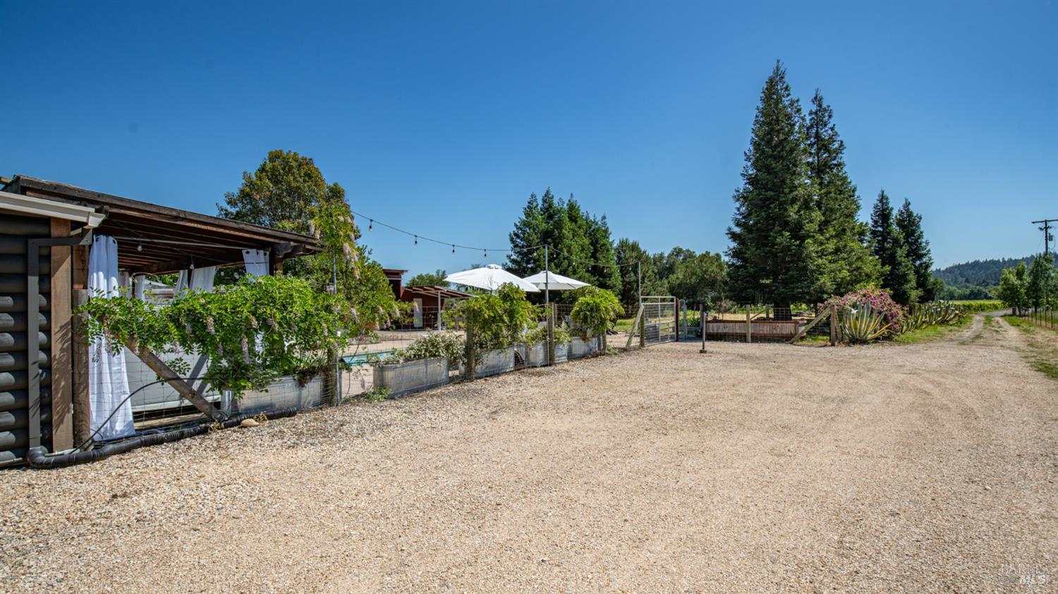 620 Dry Creek Road
