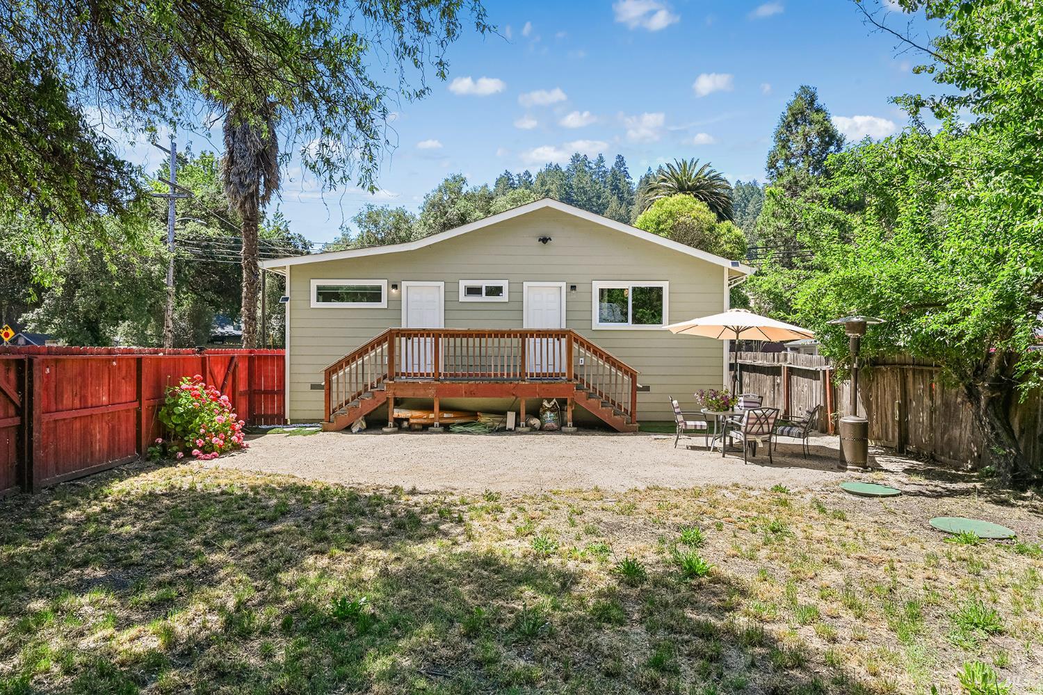 20489 Highway 116