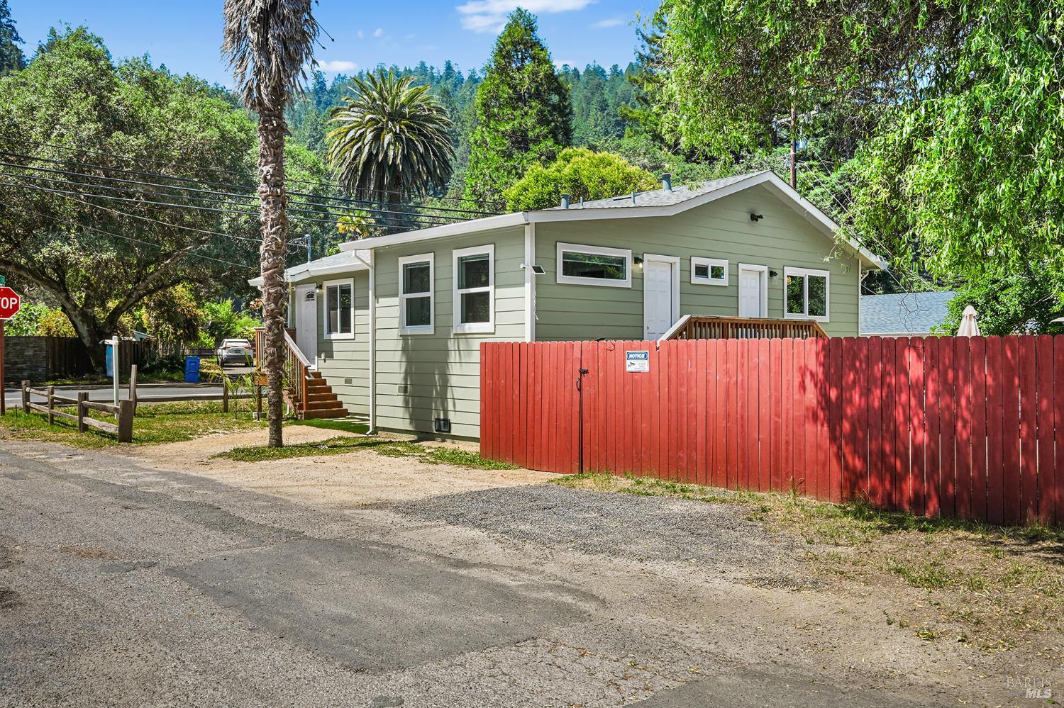 20489 Highway 116