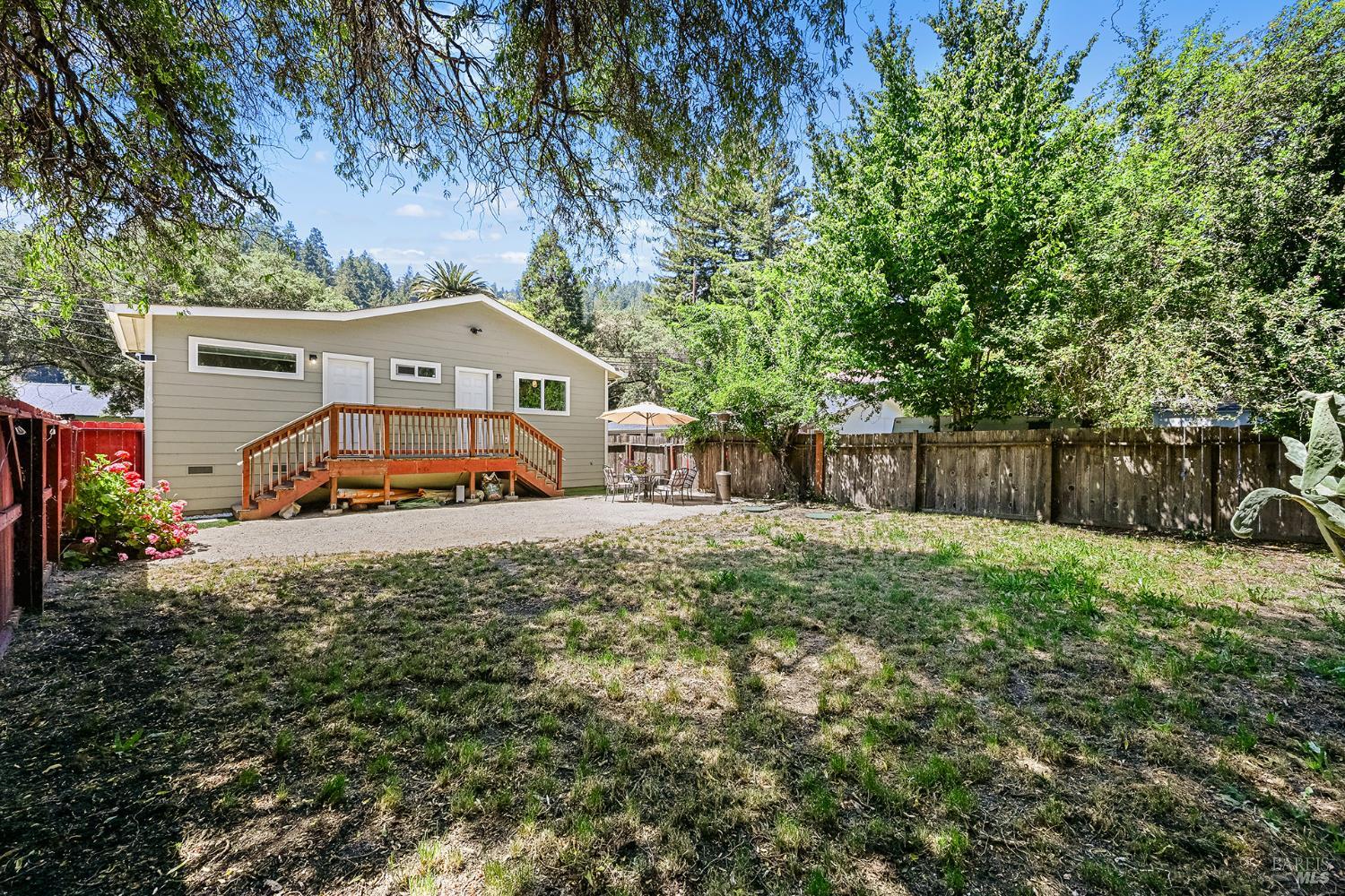 20489 Highway 116