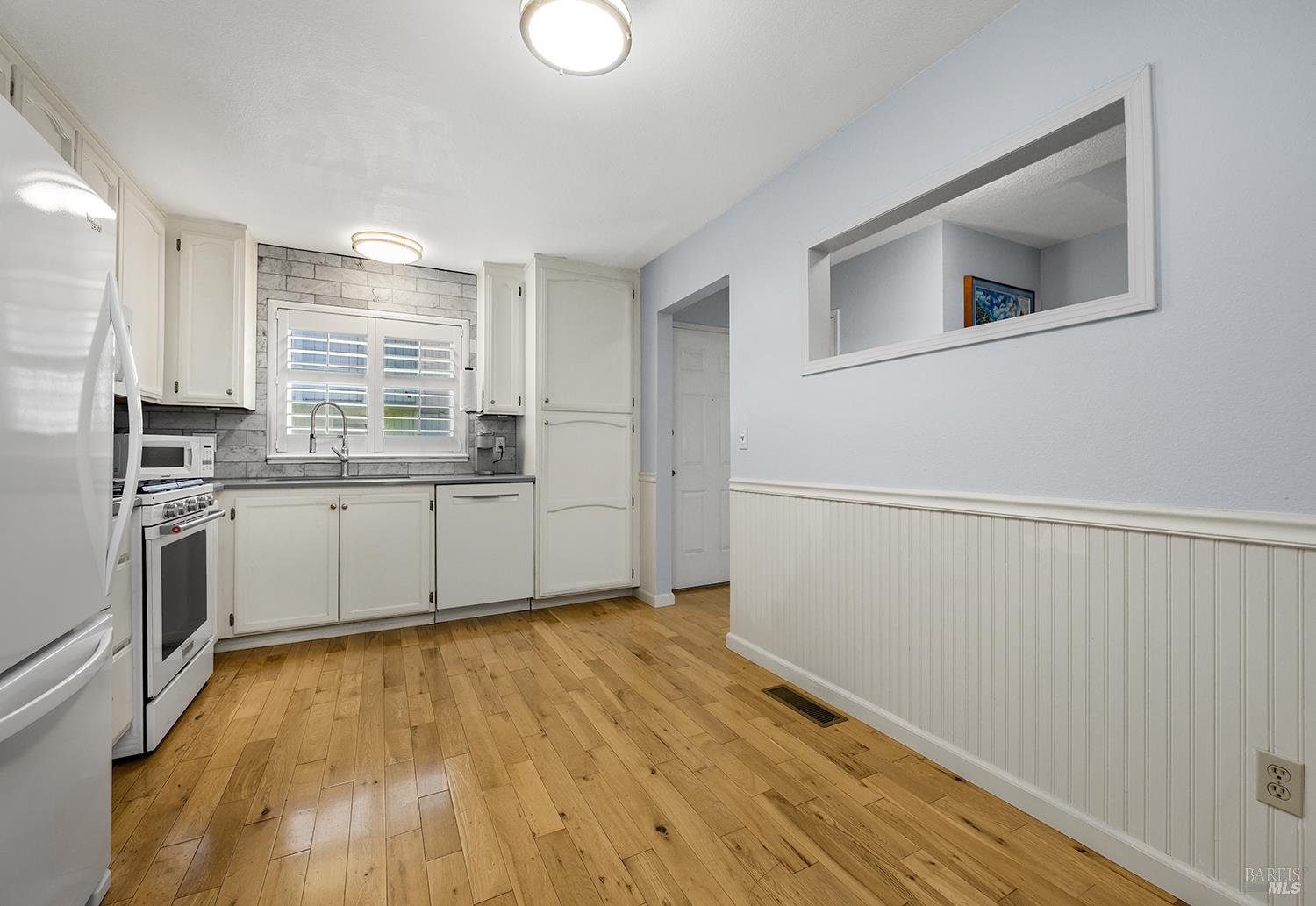 31 Front Street Unit: #A