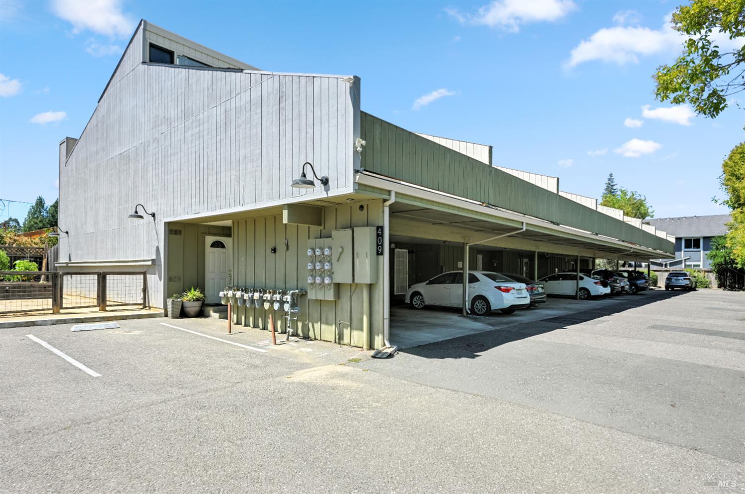 409 North Street Unit: #7