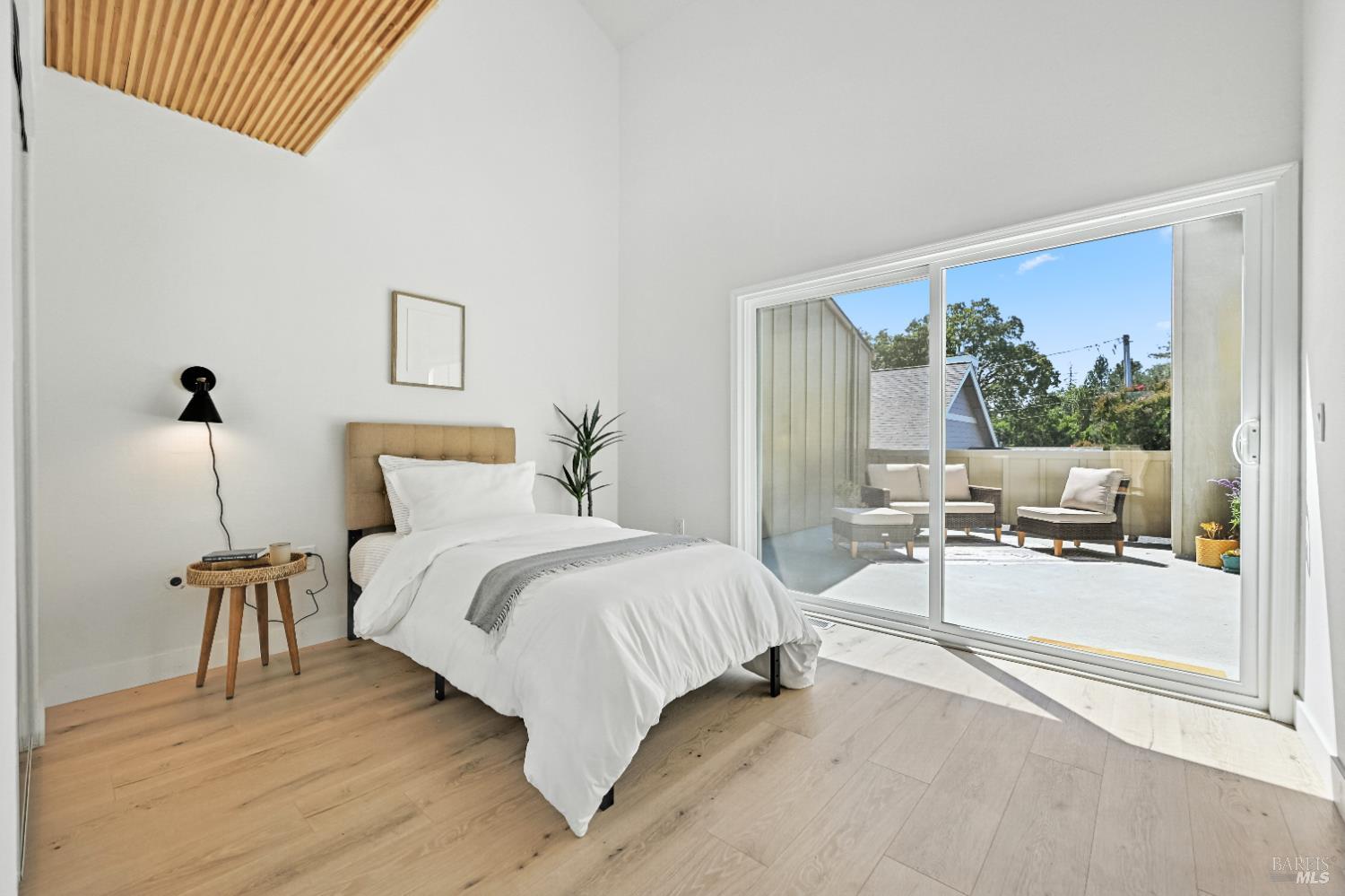 409 North Street Unit: #7