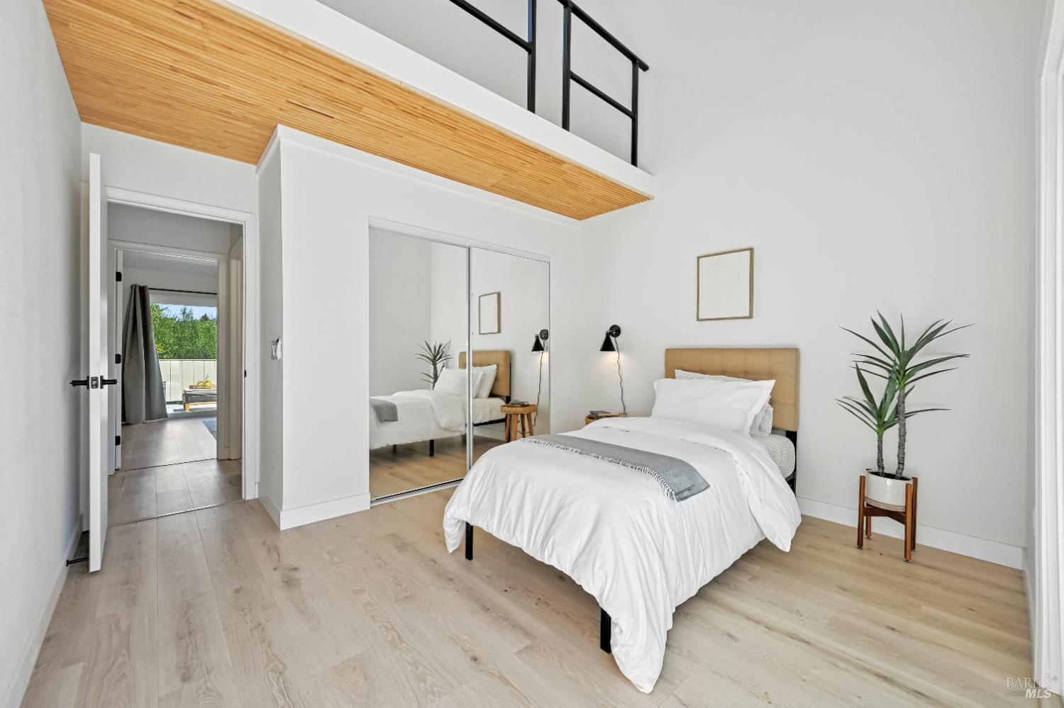 409 North Street Unit: #7
