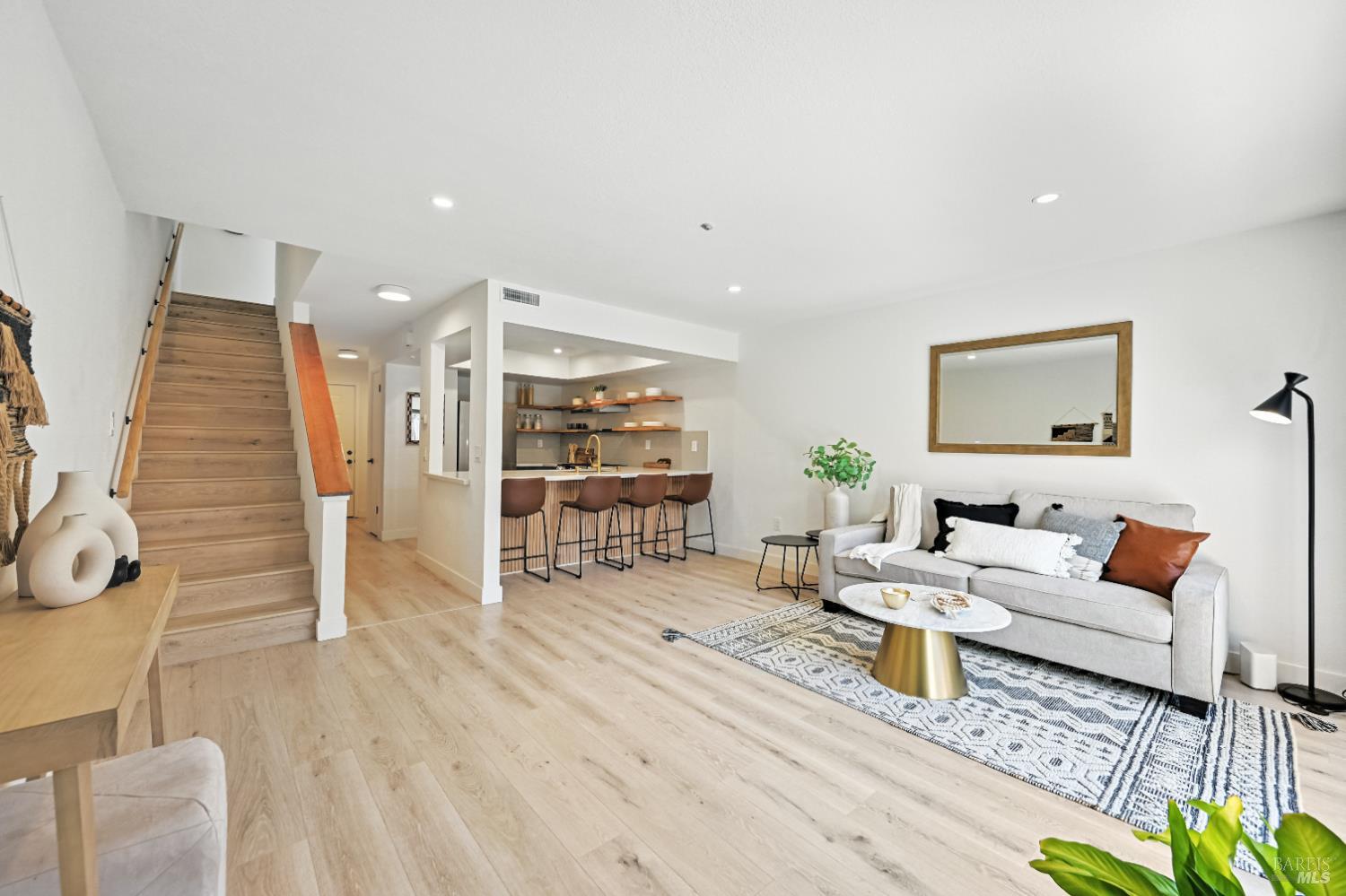 409 North Street Unit: #7