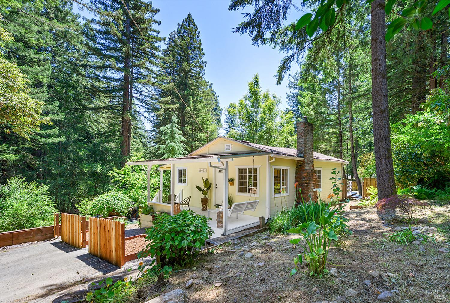 19092 Ridgecrest Drive