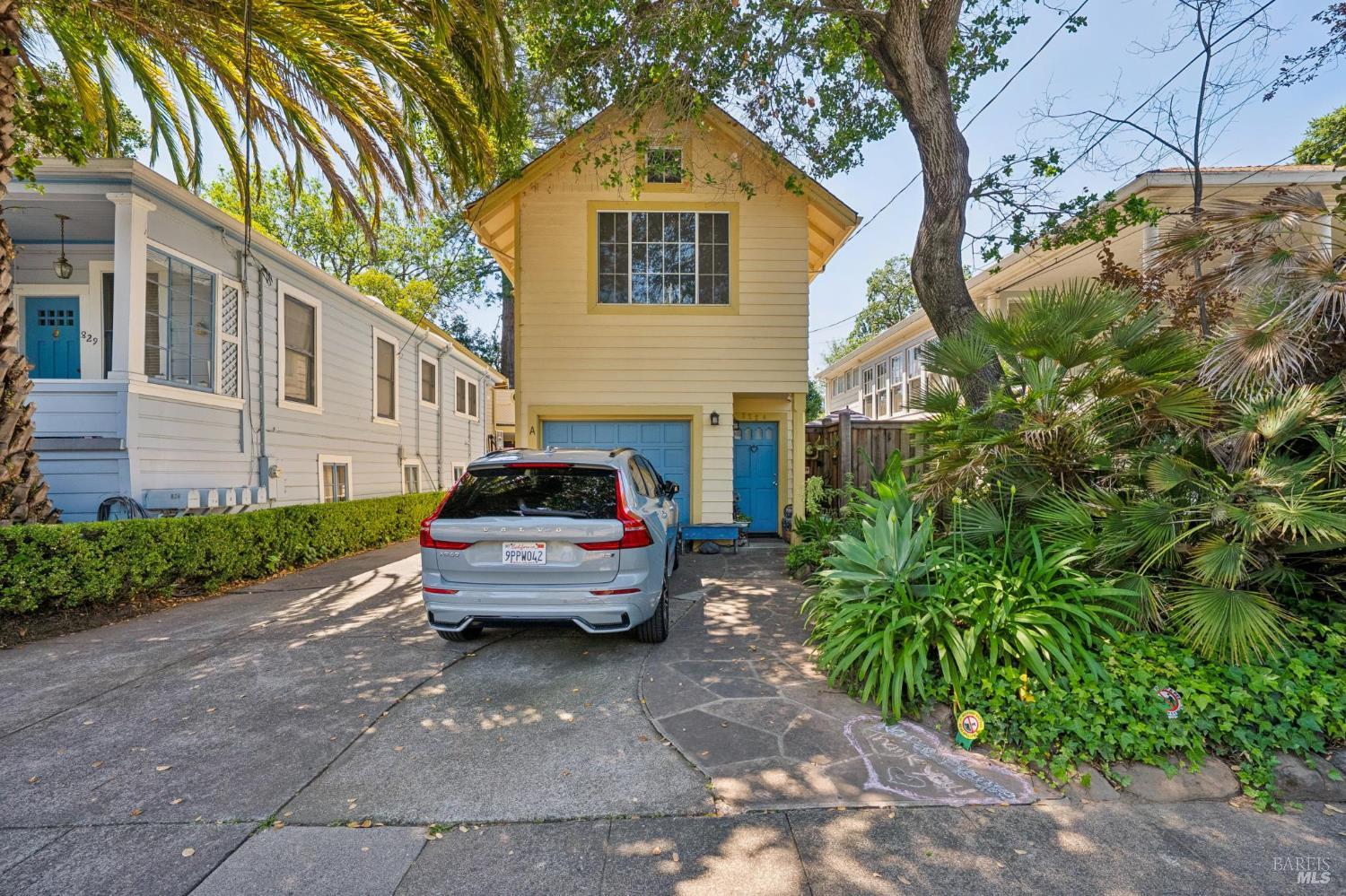 829 San Anselmo Avenue