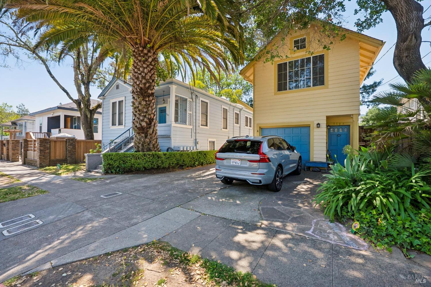 829 San Anselmo Avenue