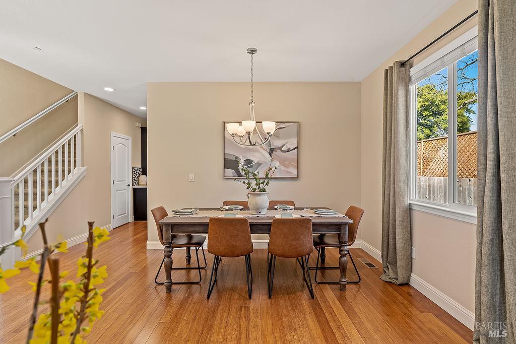 125 Anish Way