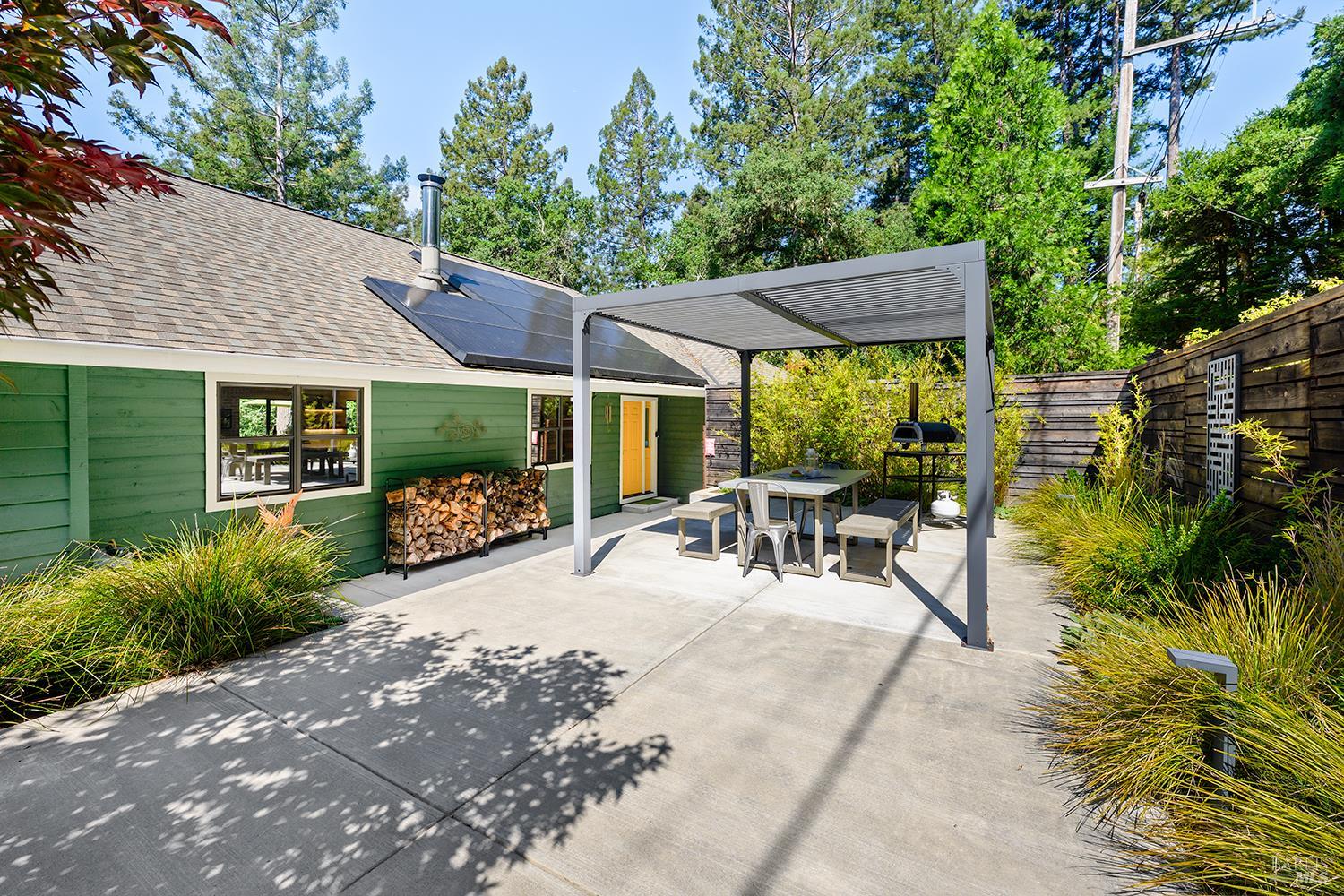 11731 Ridge Drive