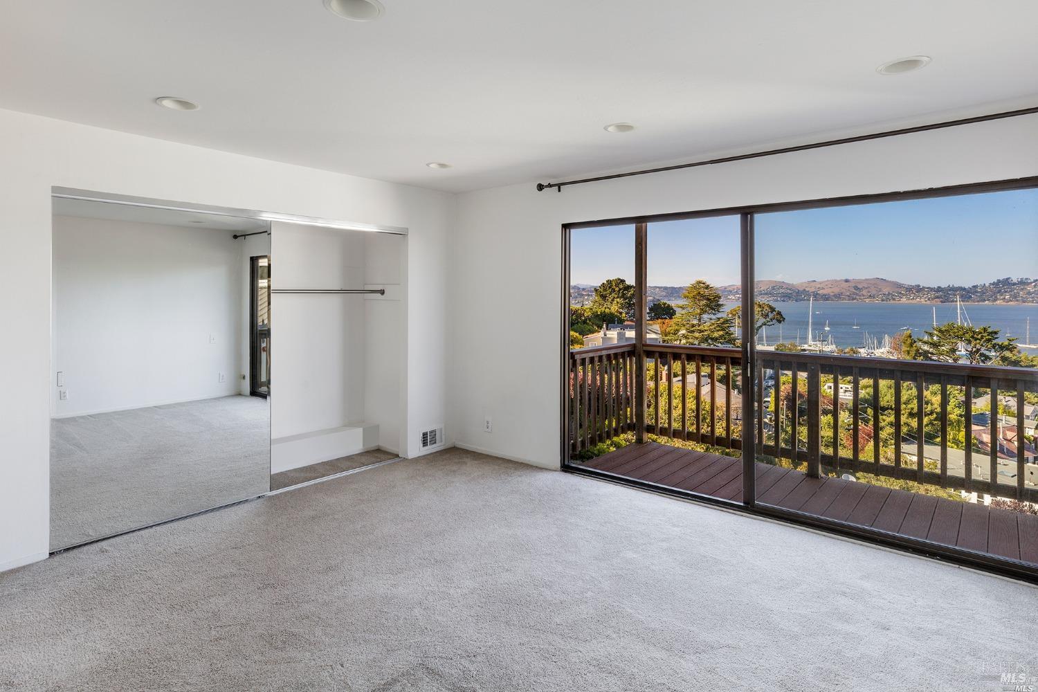 198 Cazneau Avenue Unit: #B