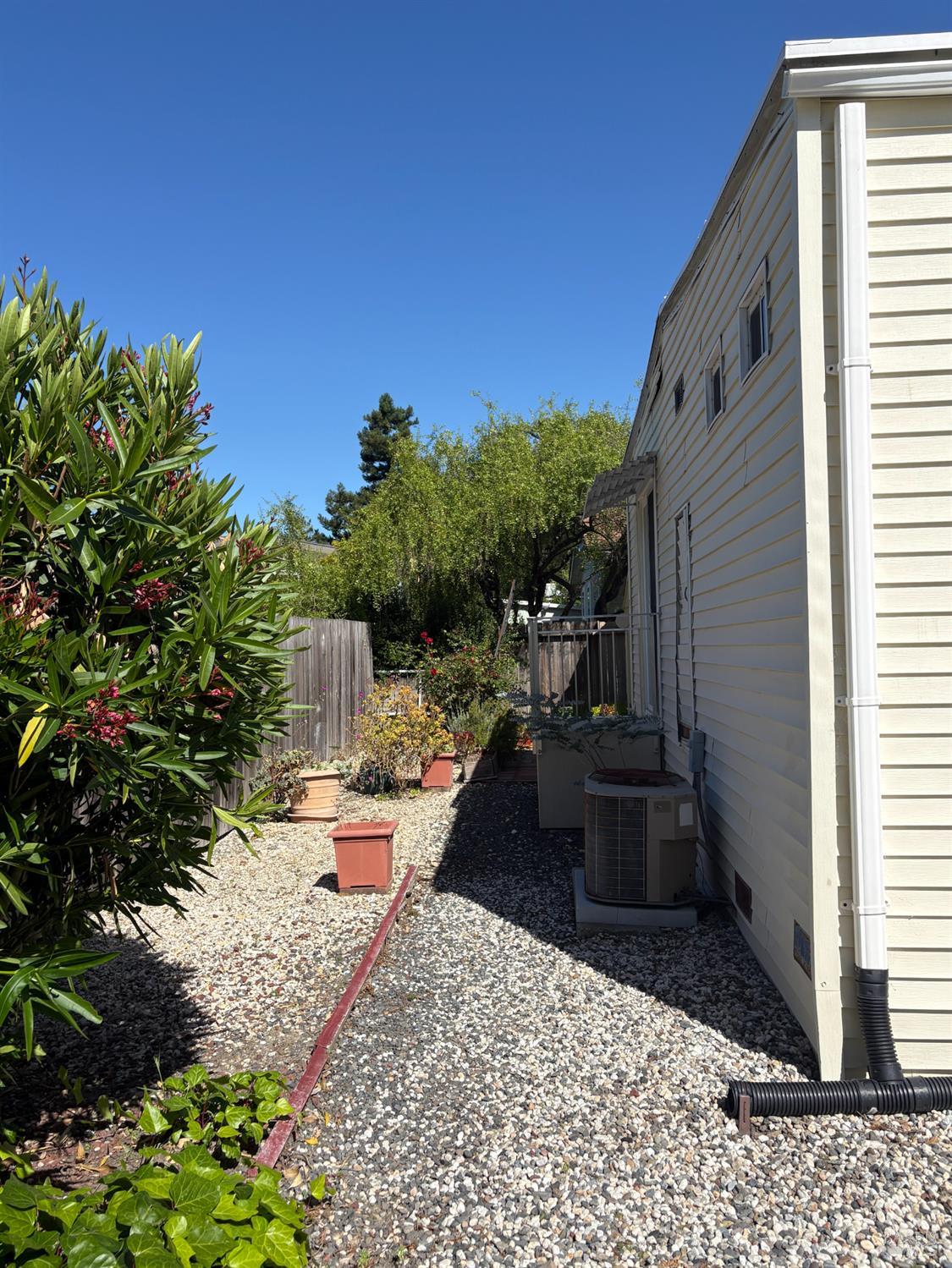 237 Petaluma Way