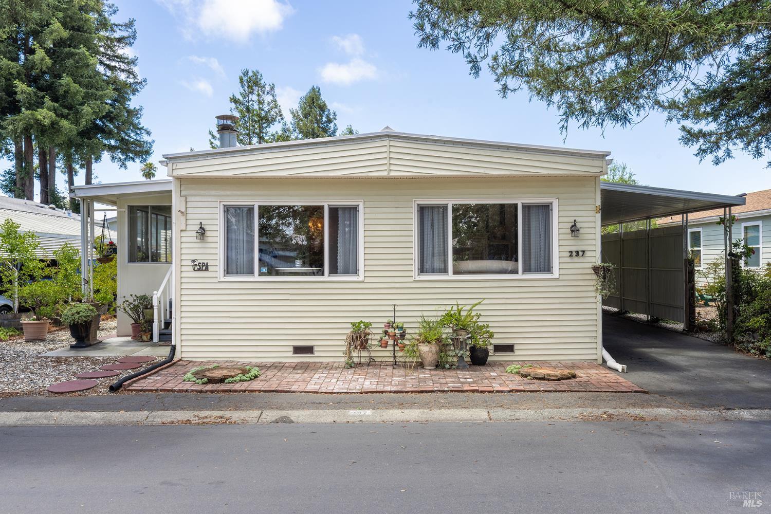 237 Petaluma Way