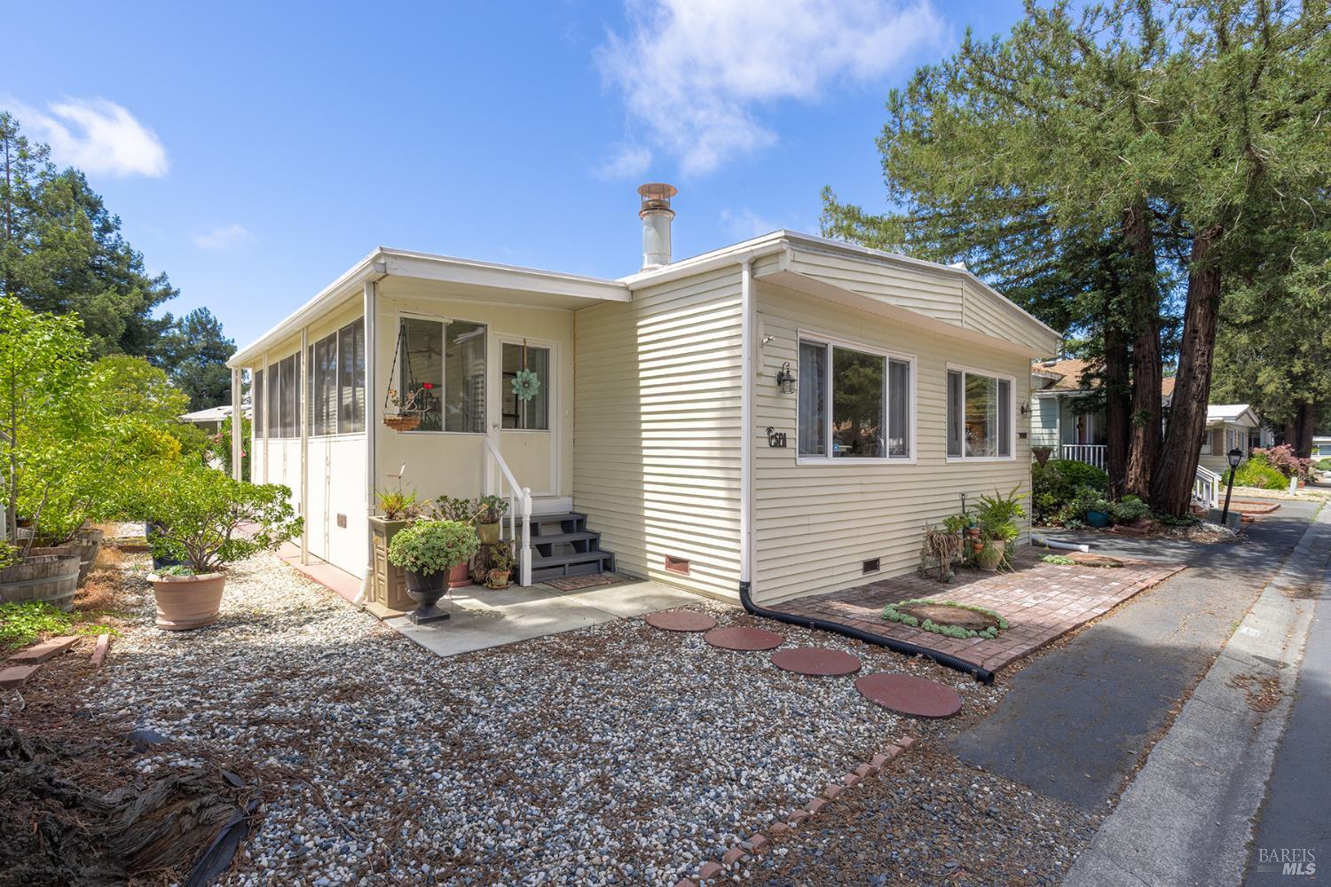 237 Petaluma Way