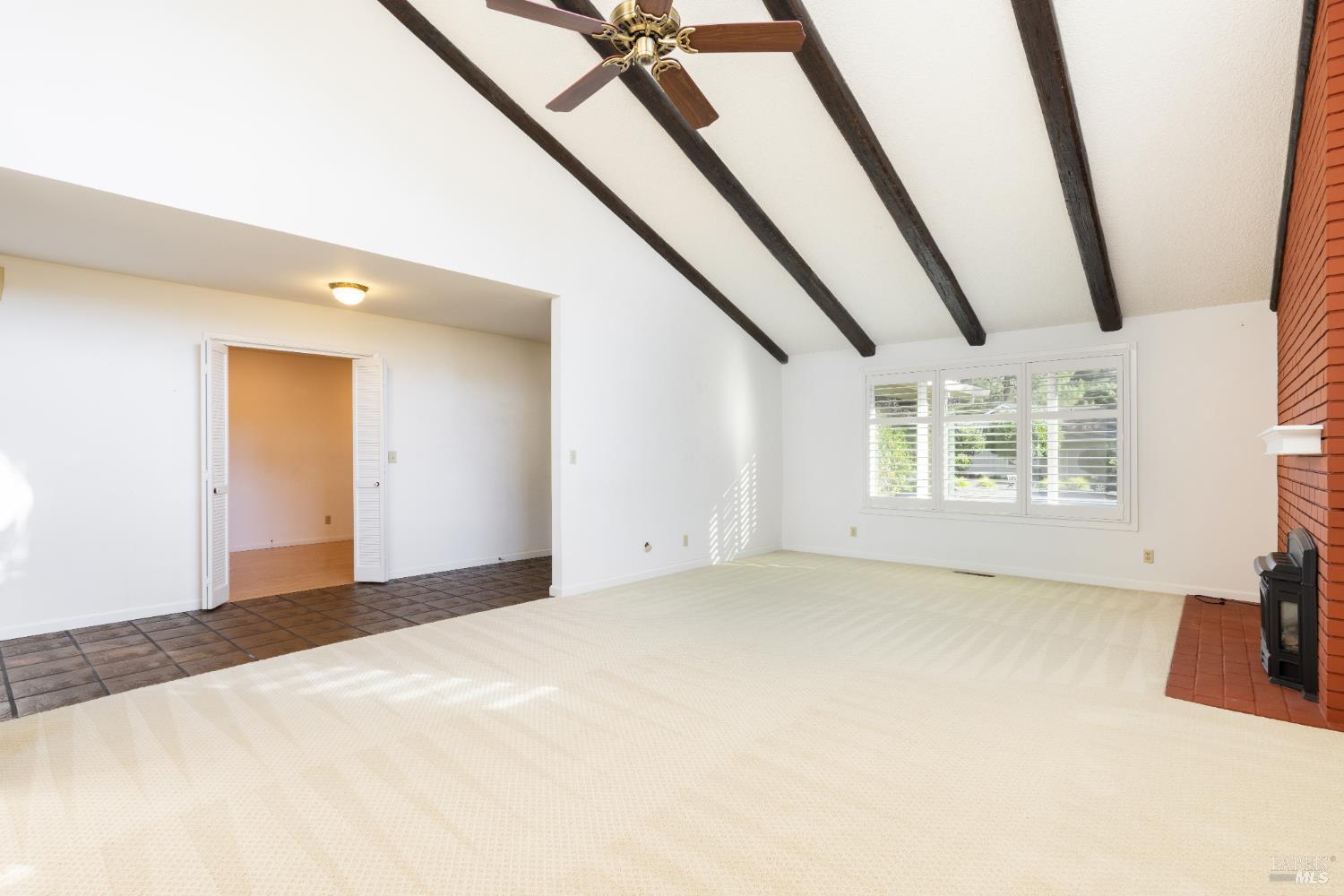 58 Oak Island Circle