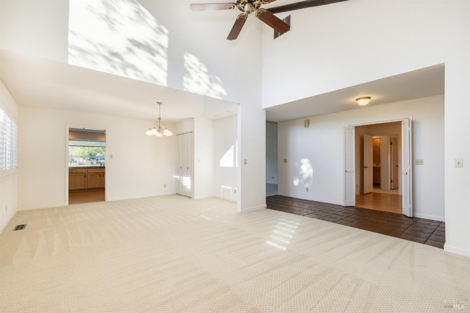 58 Oak Island Circle