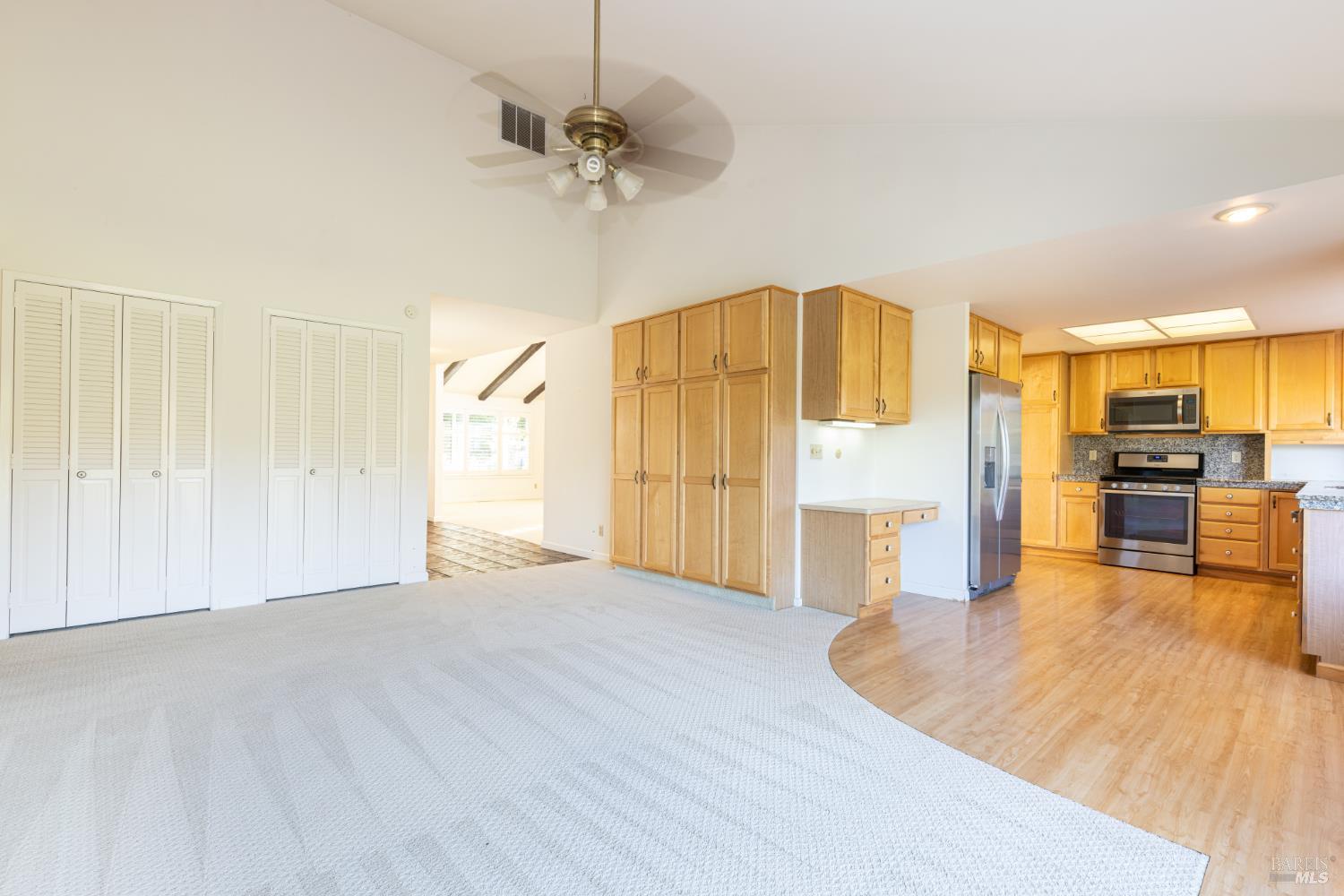 58 Oak Island Circle