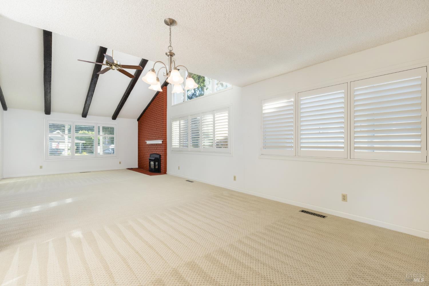 58 Oak Island Circle