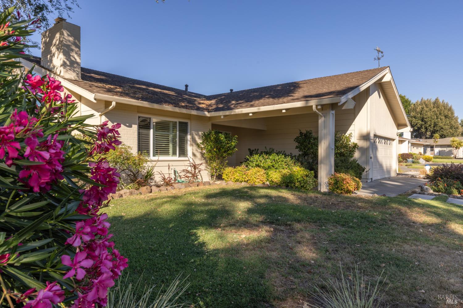 58 Oak Island Circle