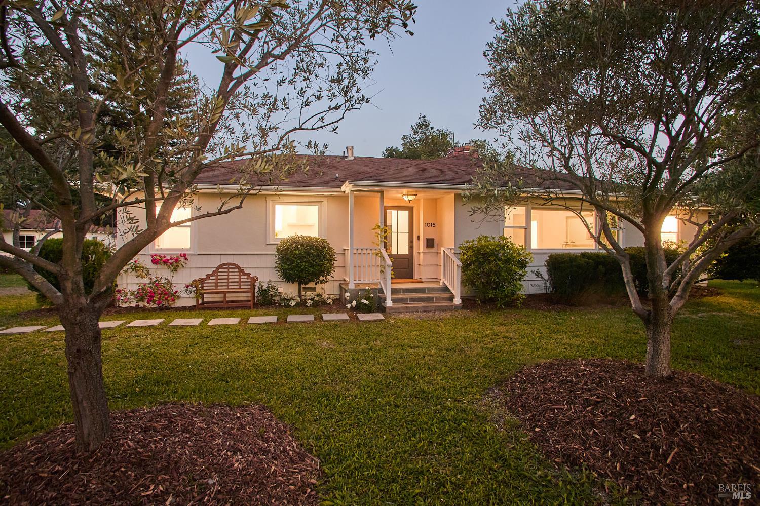 1015 Bale Lane