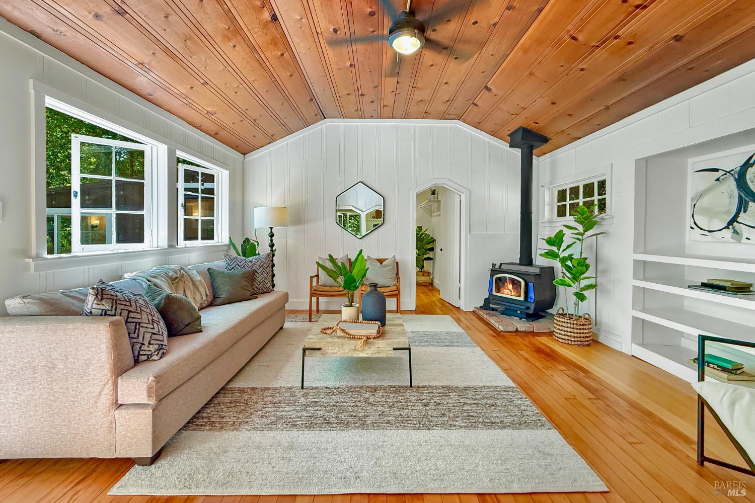 5765 Cazadero Highway