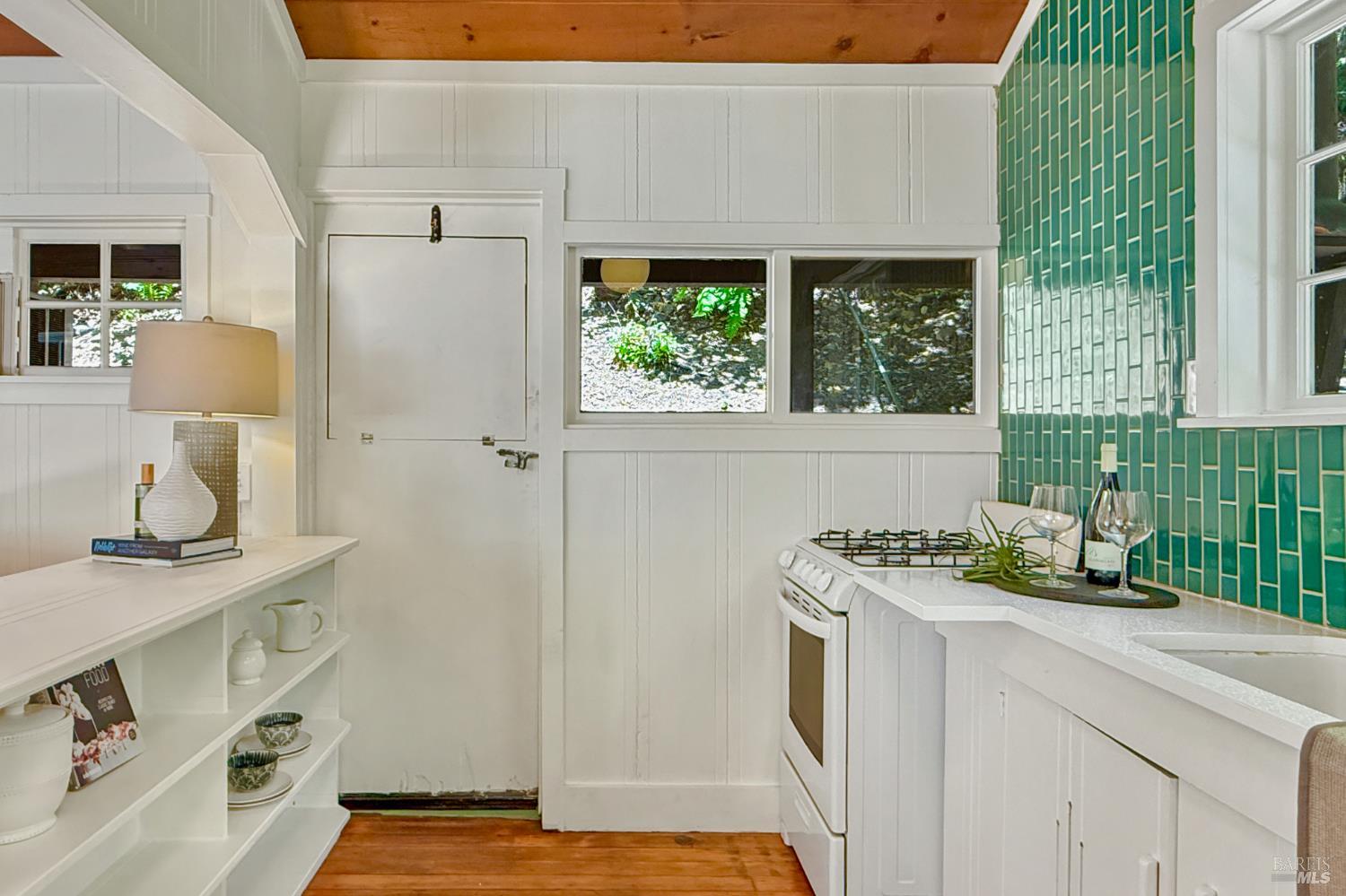 5765 Cazadero Highway
