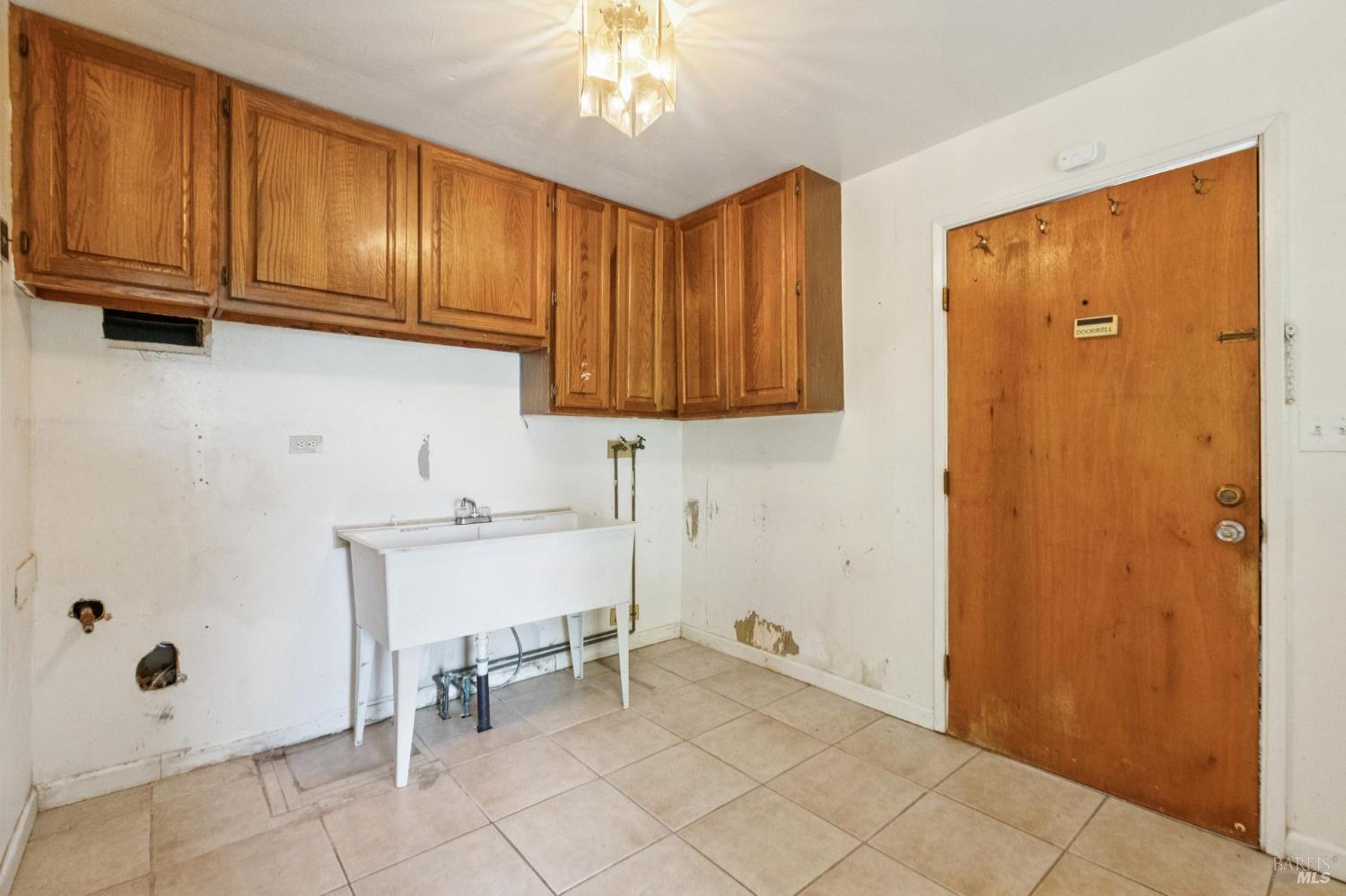 85 Rocca Drive