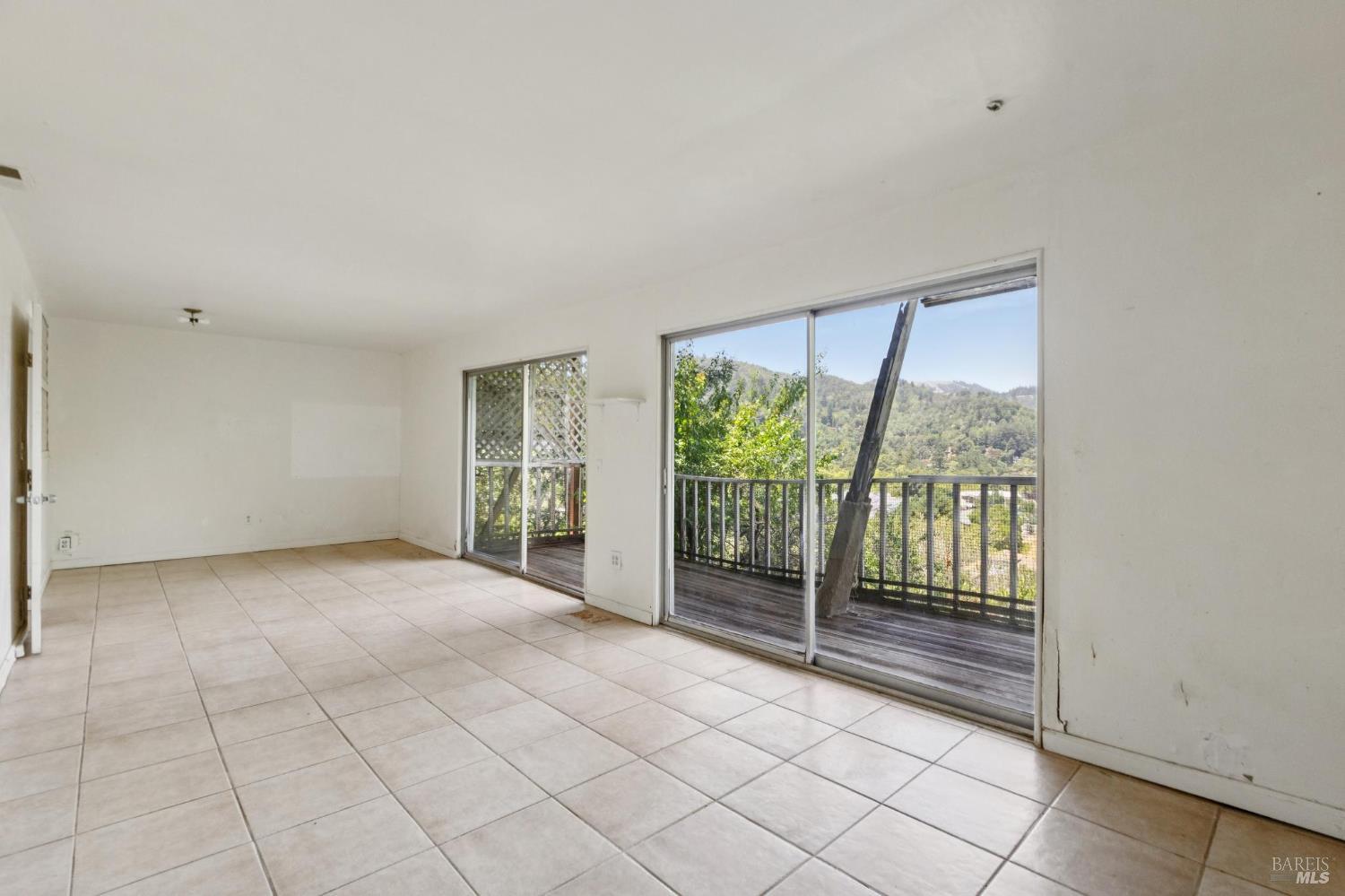 85 Rocca Drive
