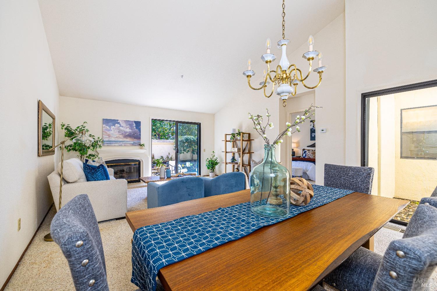 79 Fountain Grove Circle
