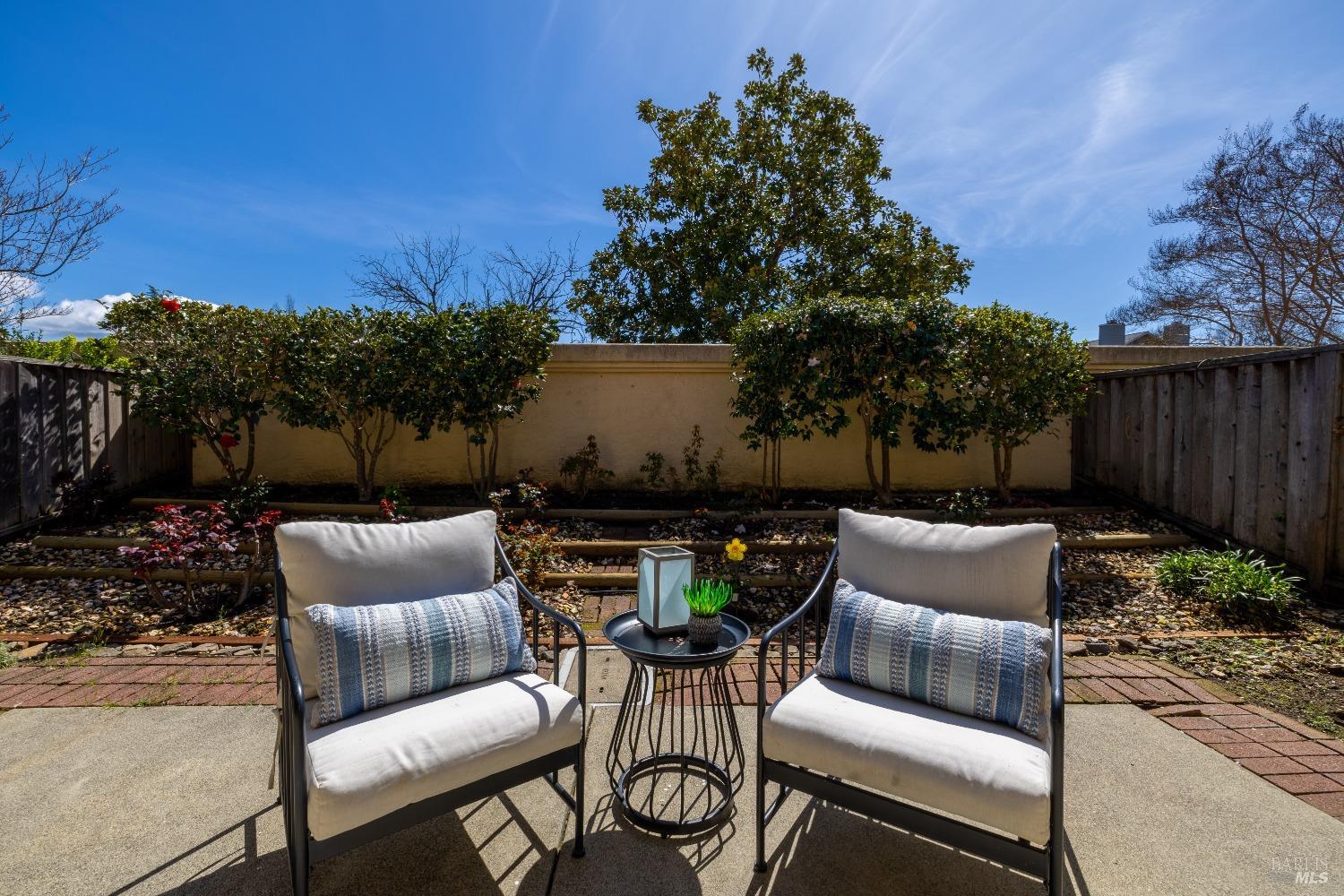 79 Fountain Grove Circle