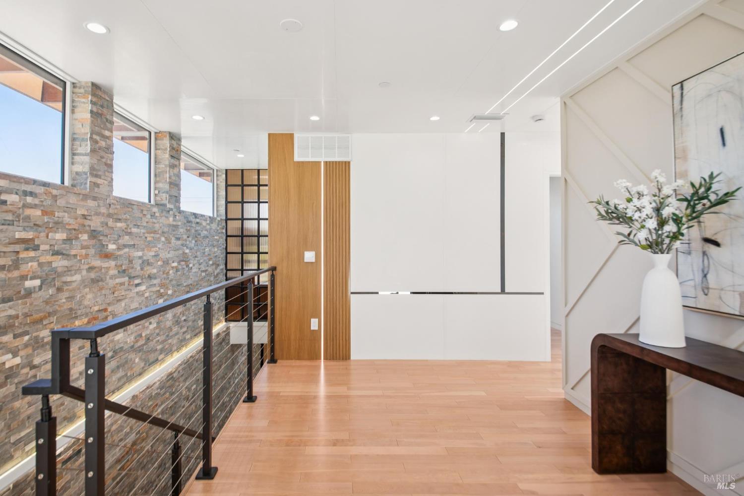 106 Walnut Avenue