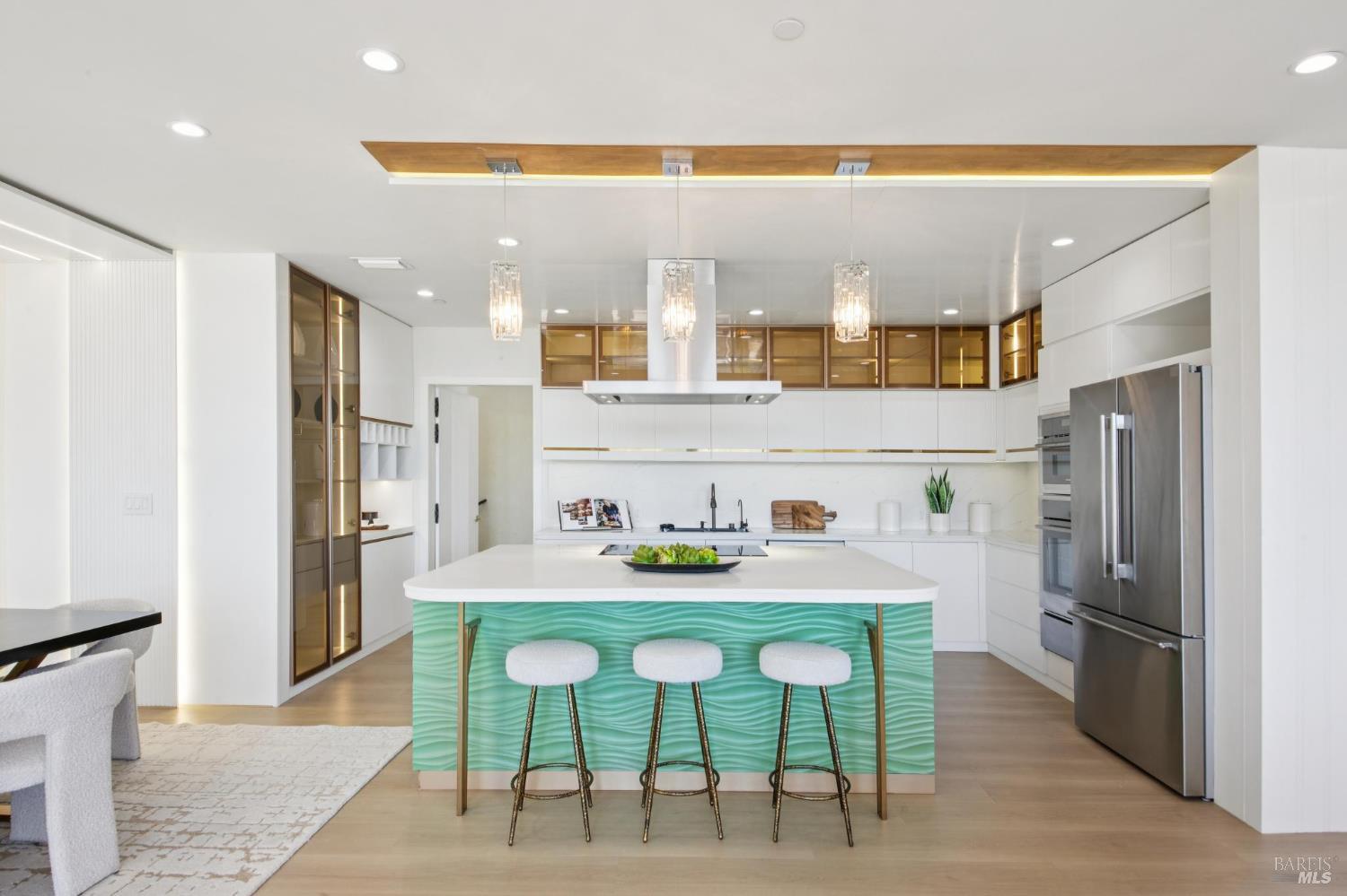 106 Walnut Avenue