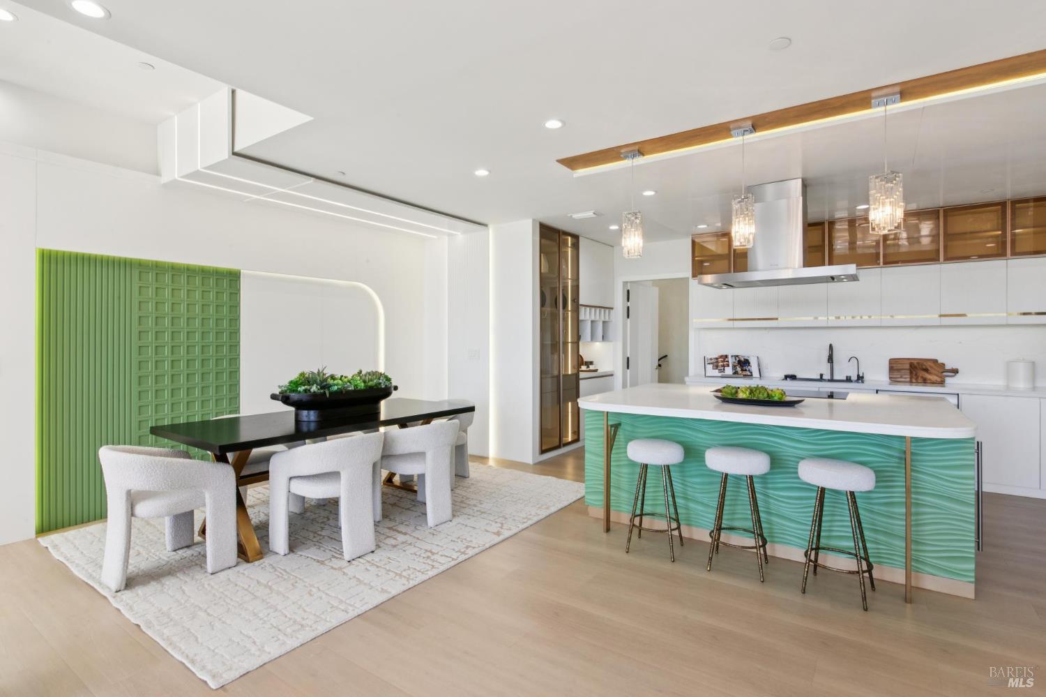 106 Walnut Avenue