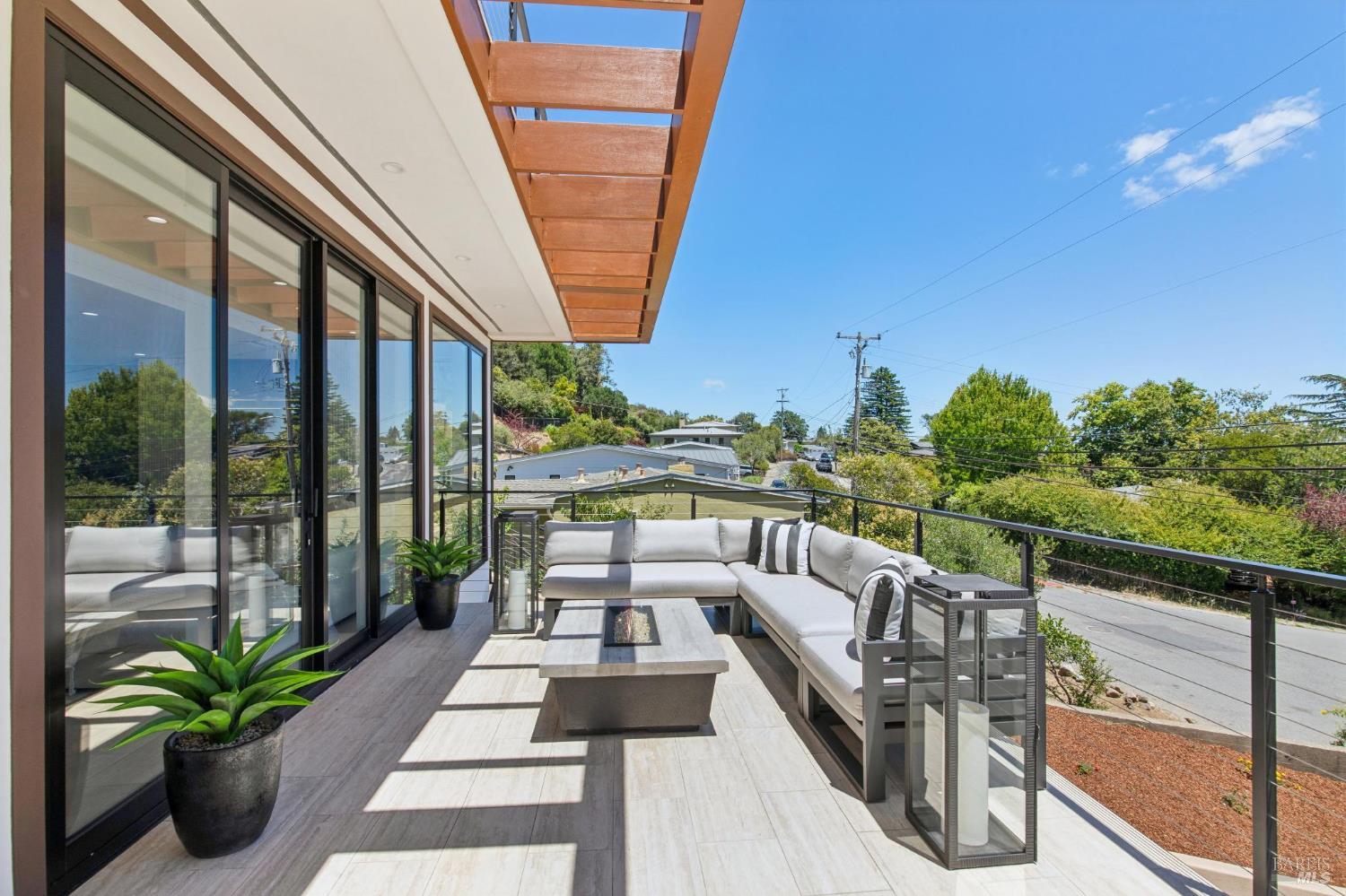 106 Walnut Avenue