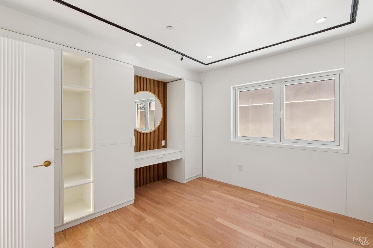 106 Walnut Avenue